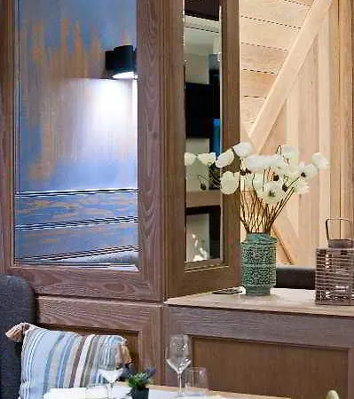 Ambassador פסארו