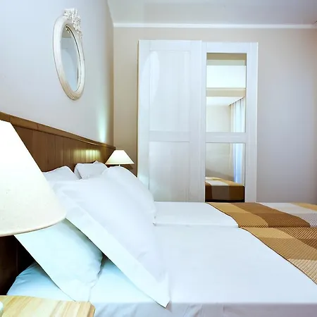 Hotel Ambassador