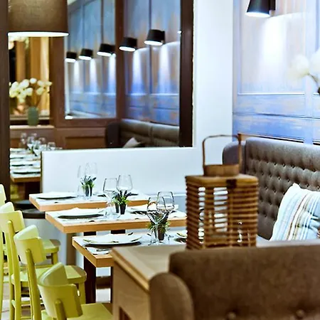 Hotel Ambassador Pesaro